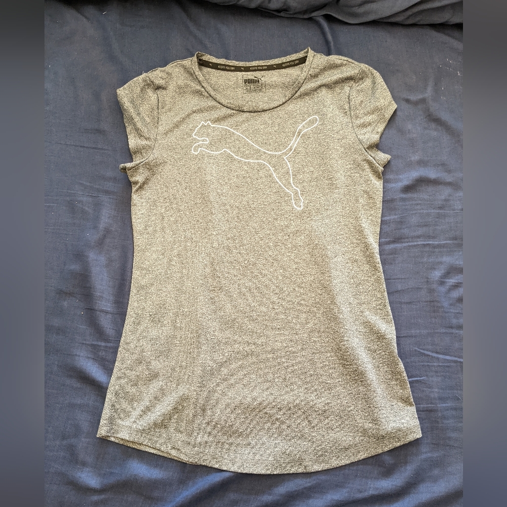 Puma workout top size S